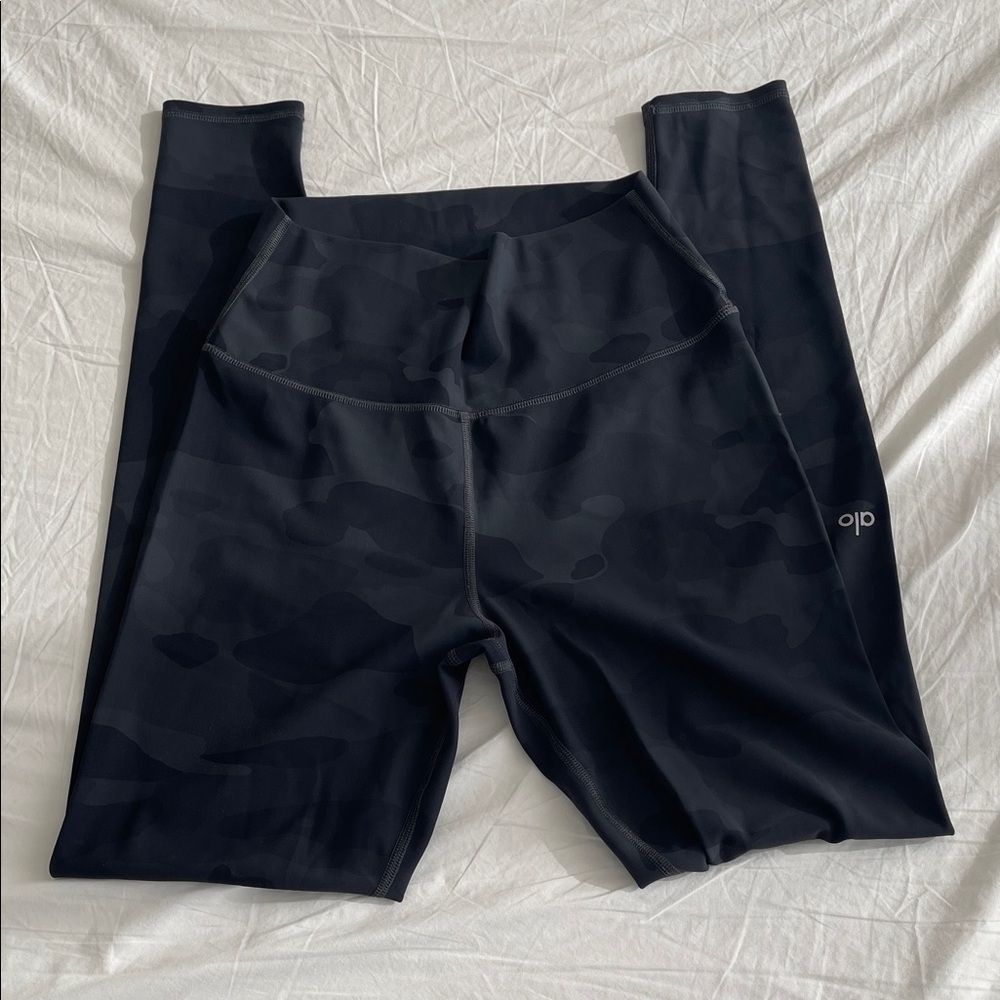 ALO Yoga High Waist Vapor Legging M - Hunter Camouflage